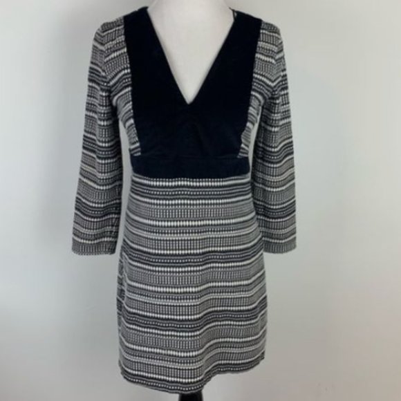 Zara Trafaluc Black Velvet trimmed dress  size S - Picture 3 of 3